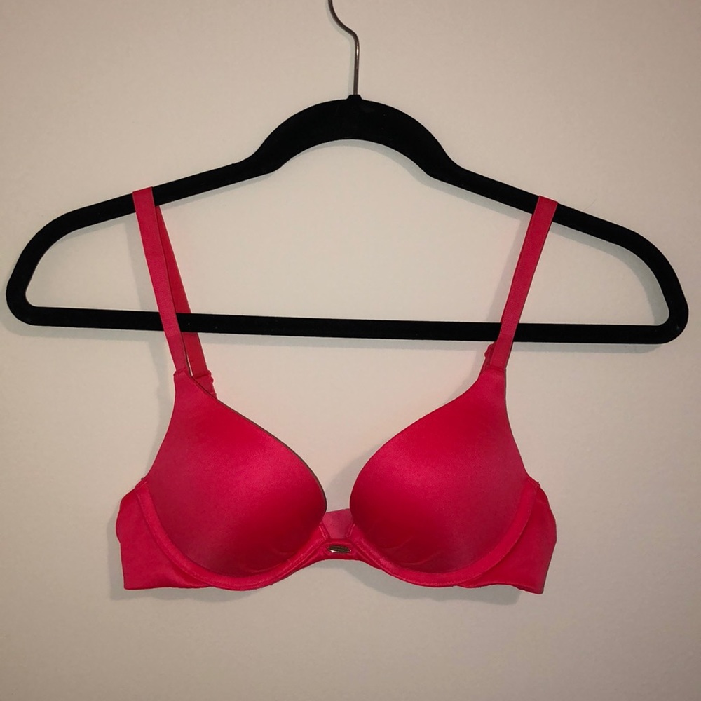 VS Fabulous Push-Up Bra
